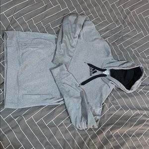 Men’s pullover hoodie
